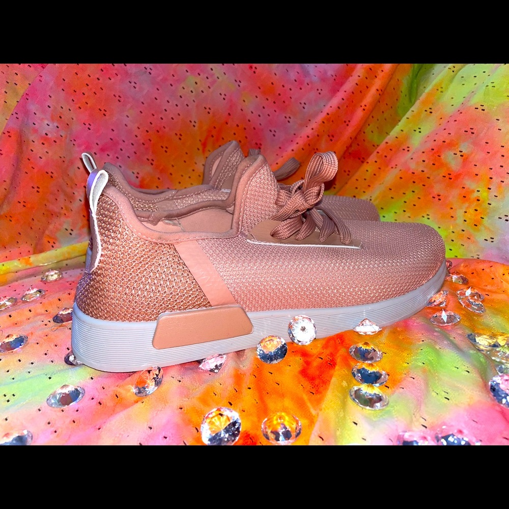 Free choice blush pink sneakers